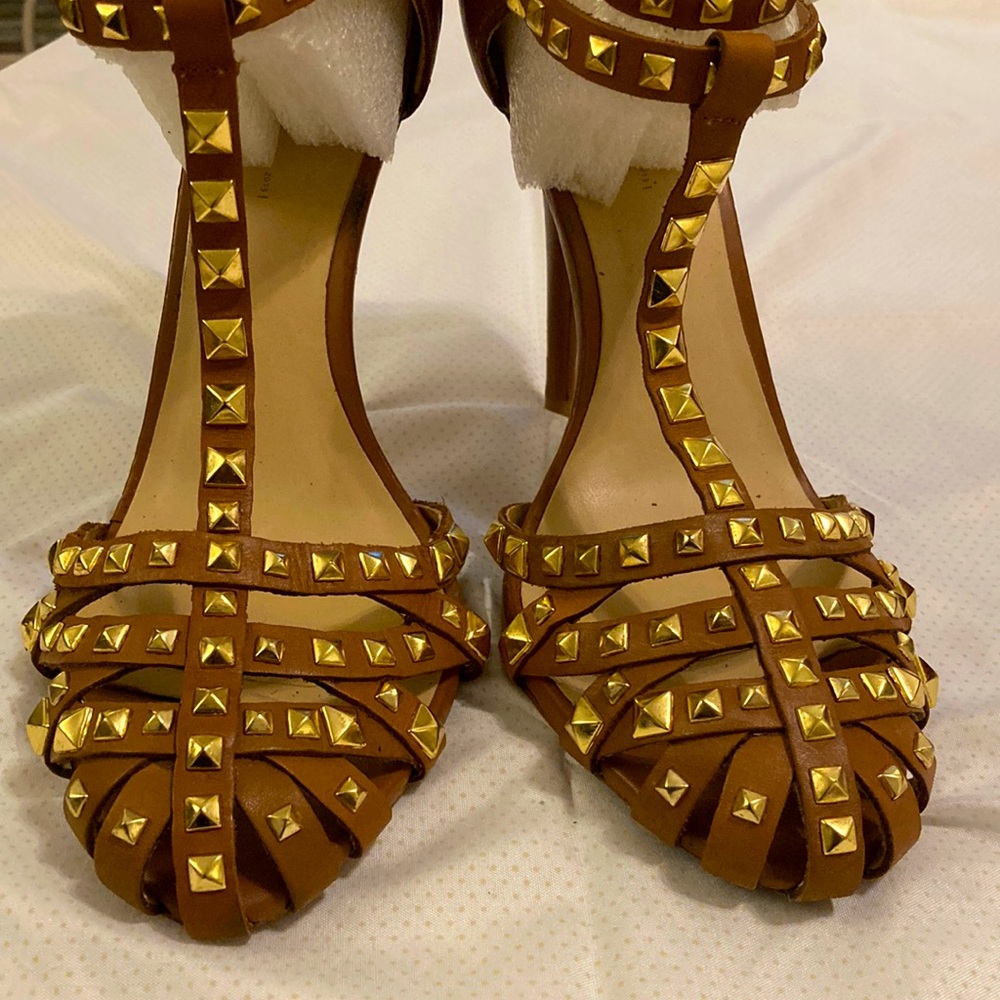 Zara Basic Studded Leather Heels